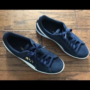 Puma Navy Suede sneakers